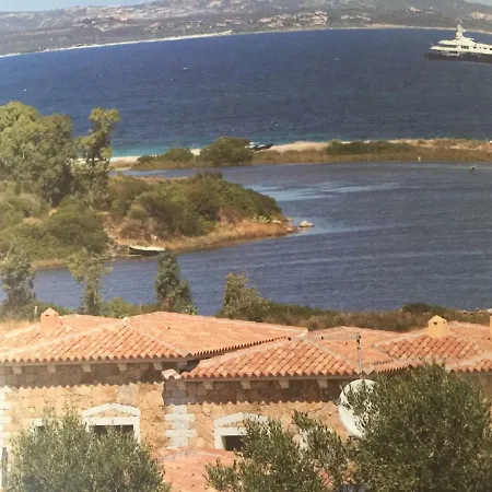 Myrsine Apartment